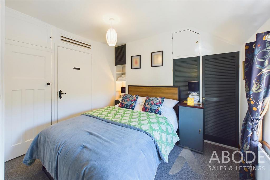CAM02544 G0-PR0162-STILL020.jpg