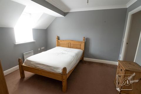 25 Covesfield, Gravesend, DA11 0EG