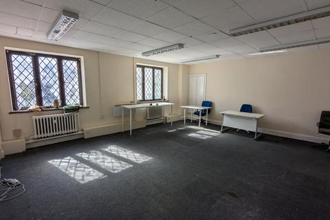 Office to rent, First floor, Monmouth House, 93 The Parade, Watford, WD17 1LN