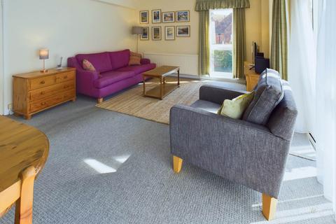 2 bedroom flat for sale, Lower Meads, Eastbourne