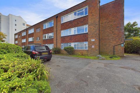 2 bedroom flat for sale, Davies Court, Hythe Road, Worthing, BN11