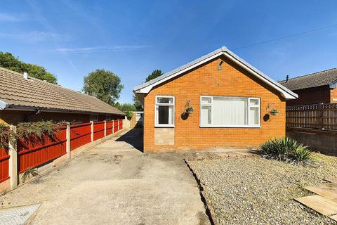 2 bedroom detached bungalow for sale, North Wingfield S42