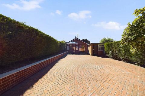 2 bedroom detached bungalow for sale, North Wingfield S42