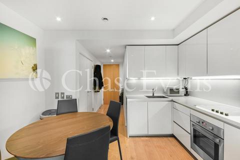 1 bedroom apartment for sale, The Strata, Walworth Road, Elephant & Castle SE1