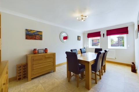 4 bedroom detached house for sale, Elm Green Lane, Conisbrough, Doncaster, South Yorkshire, DN12