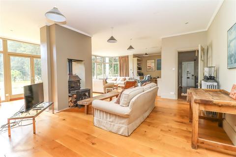 Chattis Hill House Spitfire Lane, Chattis Hill, Stockbridge, SO20 6JS