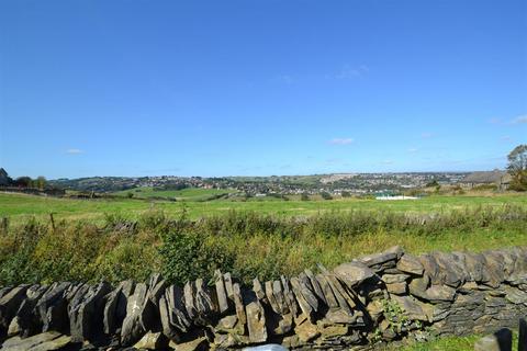 4 Delph Terrace, Clayton, Bradford, BD14 6SB