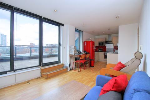 2 bedroom flat for sale, Brewery Wharf, Leeds