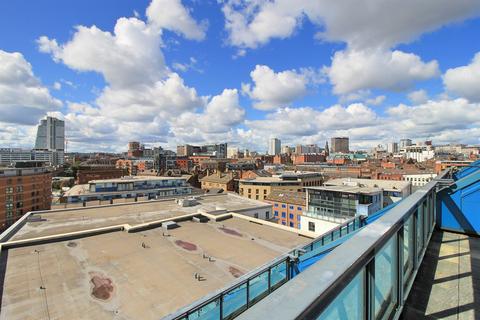 2 bedroom flat for sale, Brewery Wharf, Leeds