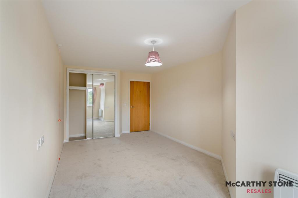 8620453-interior10.jpg