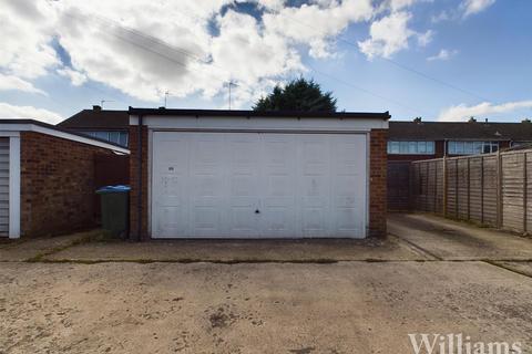 3 bedroom terraced house for sale, Ingram Avenue, Aylesbury HP21