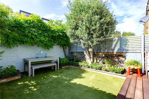 4 bedroom terraced house for sale, Rainham Road, London, NW10