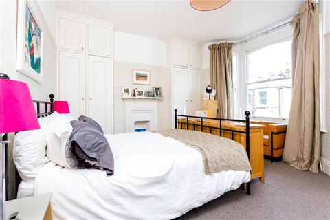 4 bedroom terraced house for sale, Rainham Road, London, NW10