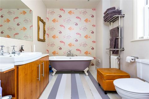14 Rainham Road, London, NW10 5DJ