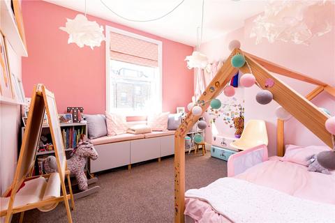 14 Rainham Road, London, NW10 5DJ