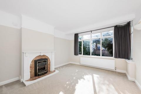 4 bedroom terraced house to rent, Birchanger Road, South Norwood, London, SE25