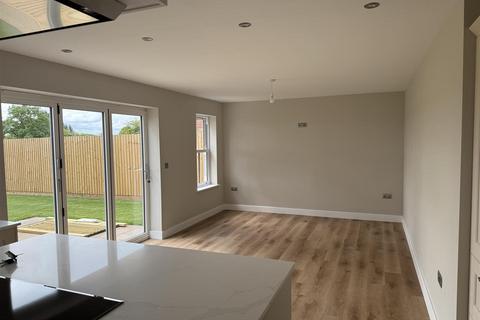 5 bedroom detached house for sale, Watson Drive, Eastrington