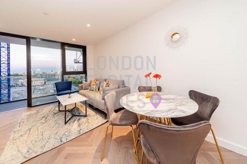 2 bedroom apartment to rent, Merino Gardens, London