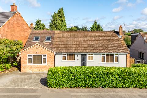 5 bedroom detached house for sale, Manorfields Road, Old Stratford, Milton Keynes, Northamptonshire, MK19