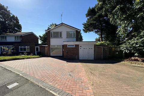 3 bedroom detached house for sale, Elmbank Grove, Handsworth Wood, Birmingham