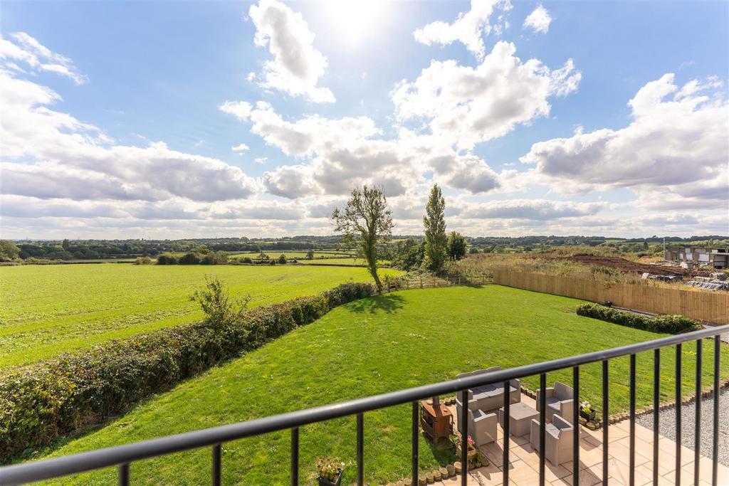 Beckfield Lodge Farm - by Visually Rich 02568.jpg