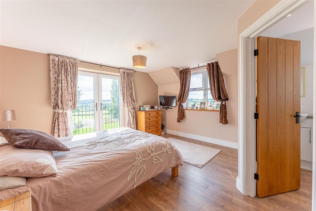 Beckfield Lodge Farm - by Visually Rich 02553.jpg