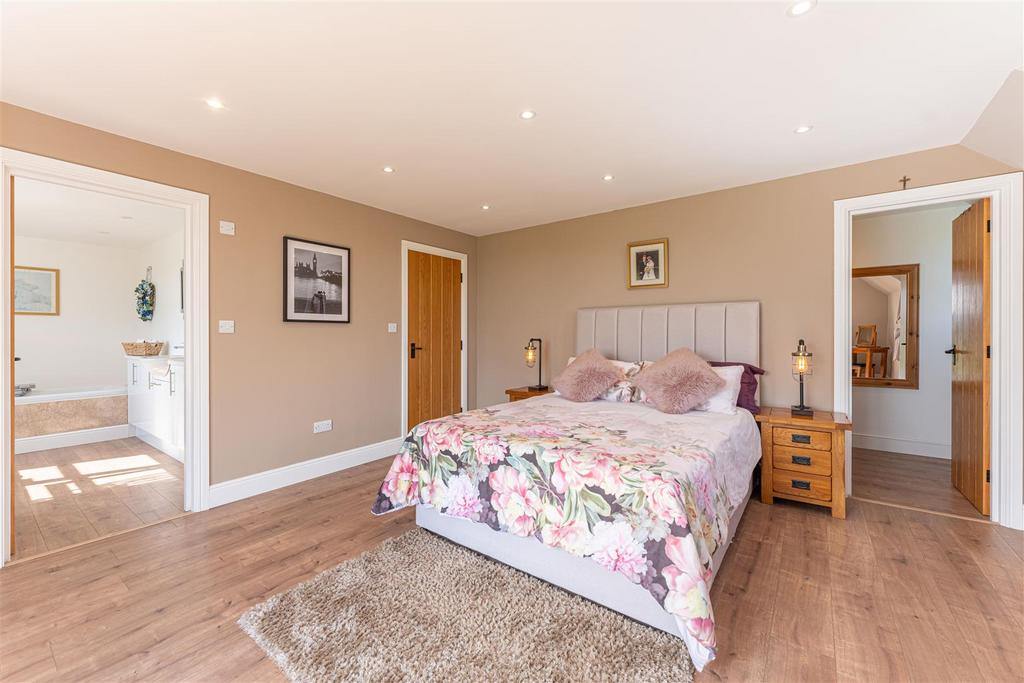 Beckfield Lodge Farm - by Visually Rich 02577.jpg