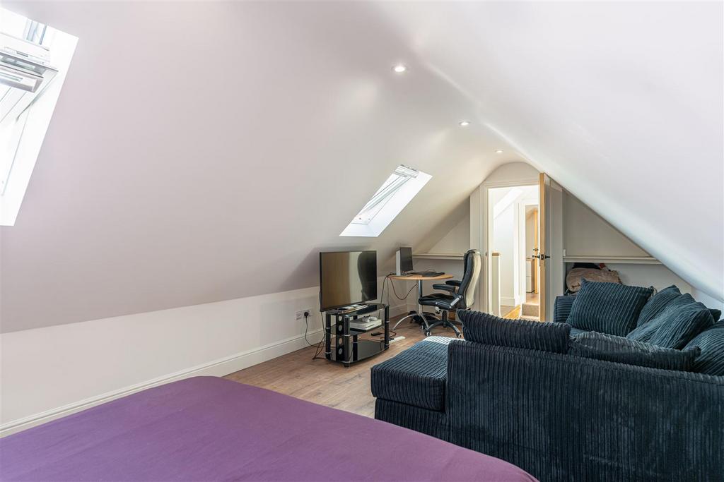 Beckfield Lodge Farm - by Visually Rich 02670.jpg