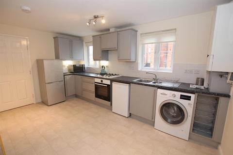 2 bedroom flat to rent, Goetre Fawr, Radyr, Cardiff