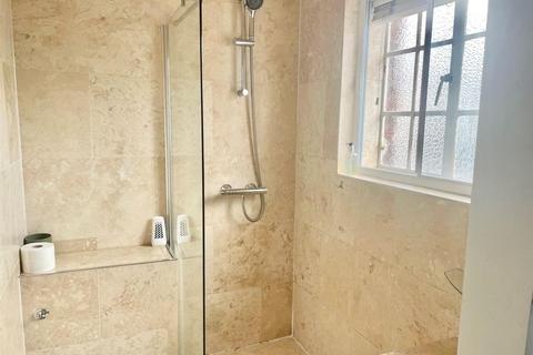 Flat 2, Astral House Regency Place, London, SW1P 2EA