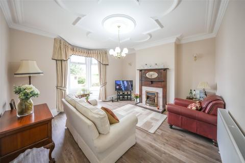 4 bedroom terraced house for sale, Fern Gardens, Low Fell, NE9