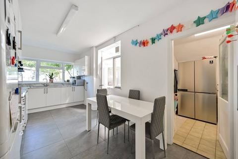 35 Alderney Avenue, Hounslow, TW5 0QN