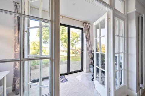 35 Alderney Avenue, Hounslow, TW5 0QN