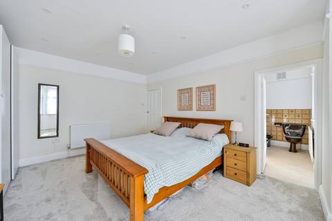 35 Alderney Avenue, Hounslow, TW5 0QN
