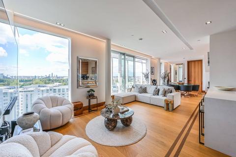 3 bedroom flat for sale, Circus Road West, Battersea Power Station, London, SW11