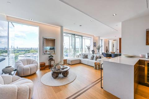 3 bedroom flat for sale, Circus Road West, Battersea Power Station, London, SW11