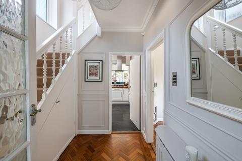 192 Sandcross Lane, Reigate, RH2 8HQ