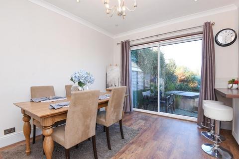 90 Addington Road, West Wickham, BR4 9BQ