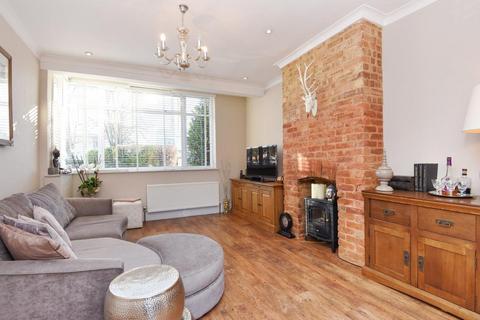 90 Addington Road, West Wickham, BR4 9BQ