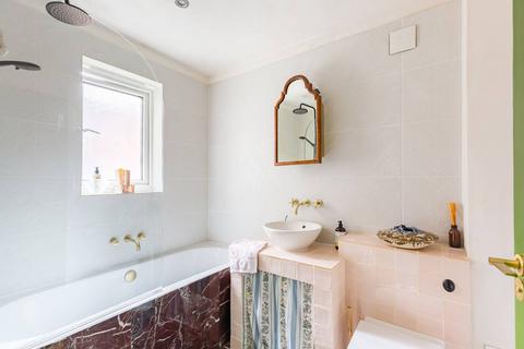 1 bedroom flat for sale, Beatty Road, Stoke Newington, London, N16