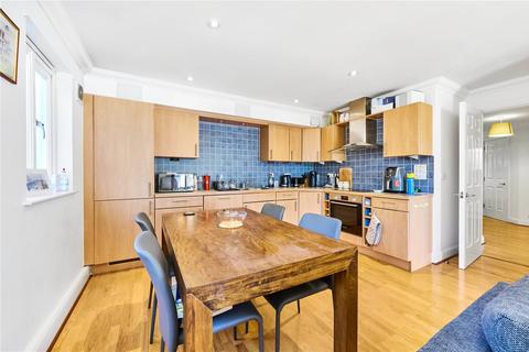 2 bedroom flat for sale, Balham High Road, London, SW17