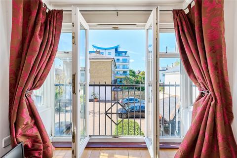 2 bedroom flat for sale, Balham High Road, London, SW17