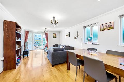 2 bedroom flat for sale, Balham High Road, London, SW17