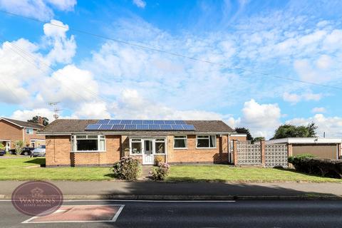 4 bedroom detached bungalow for sale, Holly Road, Watnall, Nottingham, NG16