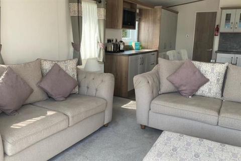 2 bedroom lodge for sale, Mersea Island Holiday Park A.B.I Beaumont, Colchester CO5