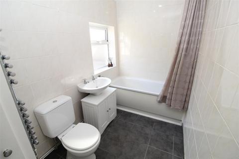 1 bedroom house to rent, Aberdovey Street, Splott CF24