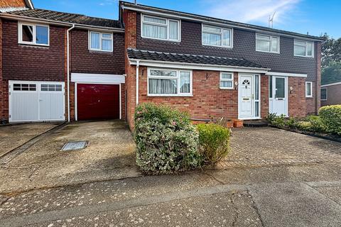 4 bedroom terraced house for sale, Victoria Close, Wivenhoe, Colchester, CO7