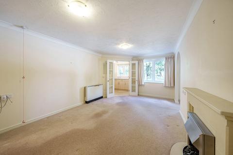 1 bedroom apartment for sale, Victoria Road, Farnborough, Hampshire, GU14