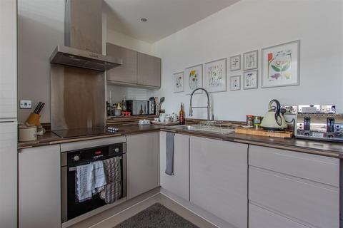 1 bedroom ground floor flat for sale, Severn Road, Cardiff CF11