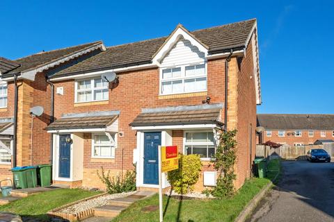 2 bedroom terraced house to rent, Simmons Court,  Aylesbury,  HP21